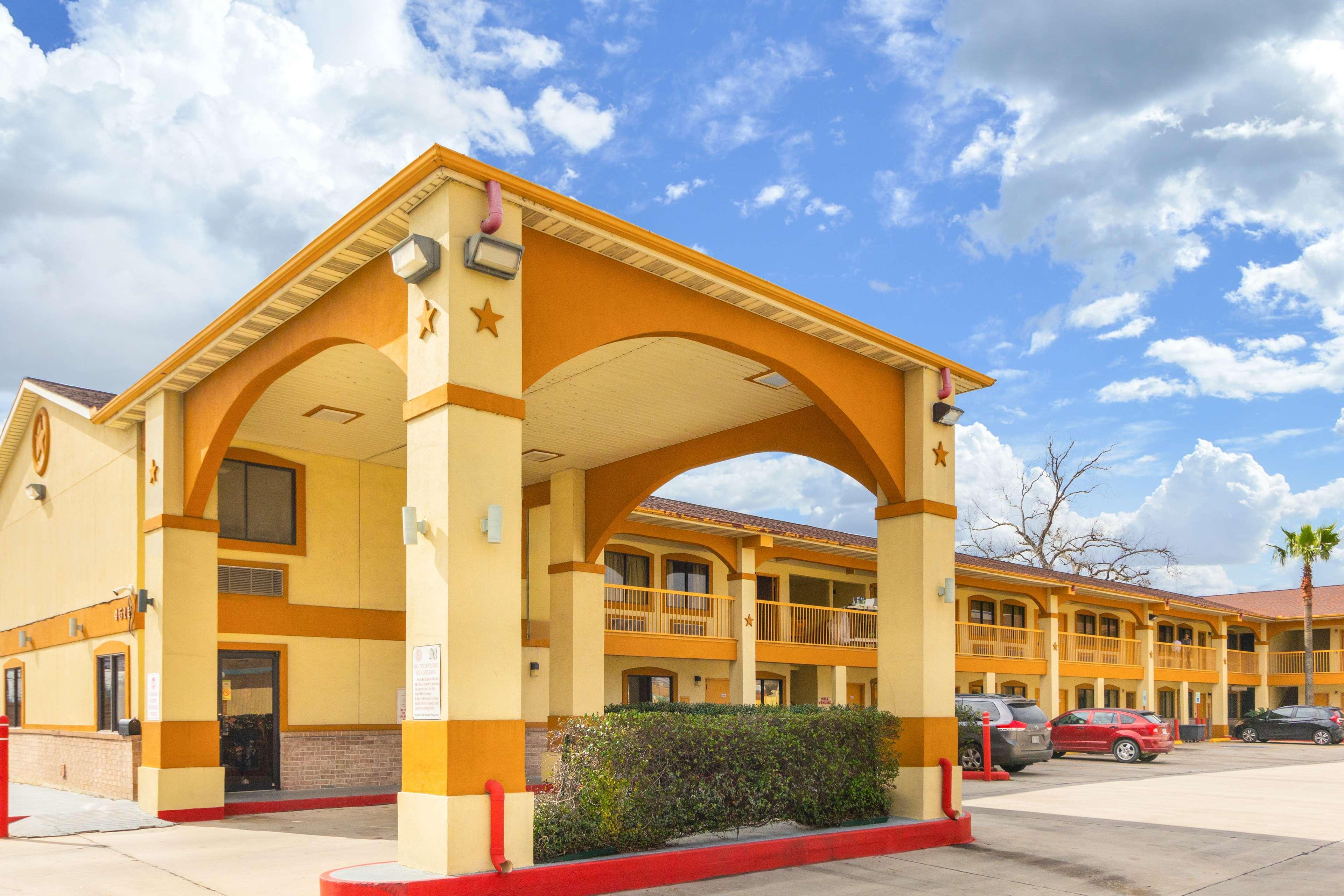 Hotel Dan Inn Uberaba & Convencoes By Nacional Inn Εξωτερικό φωτογραφία